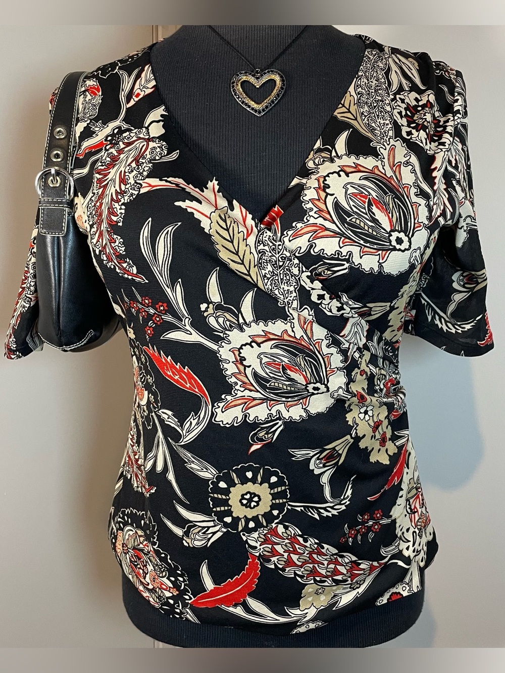 Jones Wear Black Red Floral Paisley Pattern V-neck XL Mesh Blouse